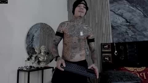     ... online show from 10/15/25, 07:58