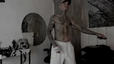     ... online show from 04/15/26, 07:43