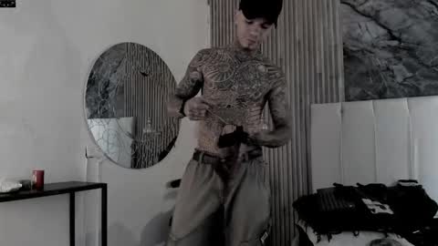 Snapshot of onceagain97_ chatting on 05/29/26, 08:29 ... online show from 05/29/26, 08:29