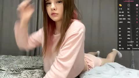 Eva online show from 10/04/25, 05:22