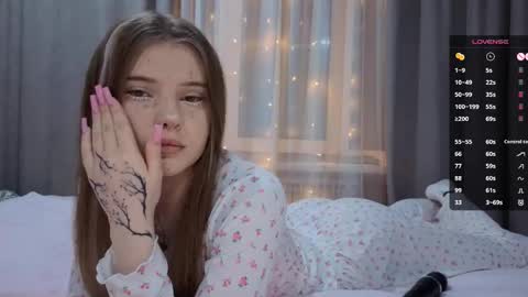 Eva online show from 12/22/25, 01:41