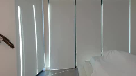 oneandonlytaylorcollins online show from 11/24/25, 10:53