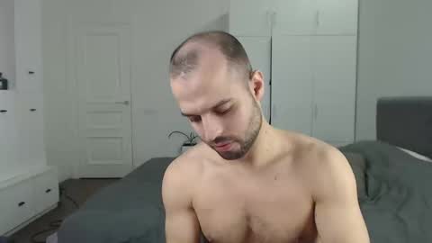 onebestlover online show from 02/09/25, 10:53