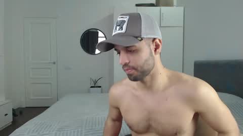 onebestlover online show from 03/09/25, 09:57