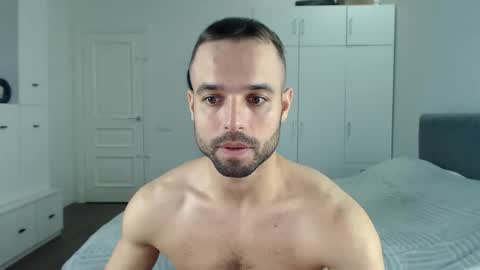 onebestlover online show from 09/29/25, 01:38