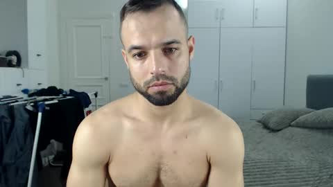 onebestlover online show from 12/01/25, 05:45