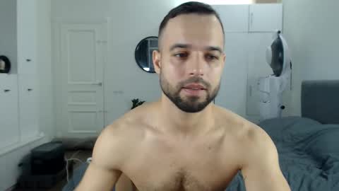 onebestlover online show from 12/20/25, 07:37