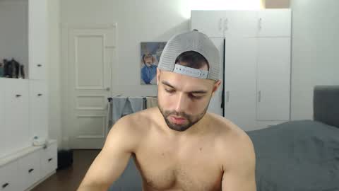 onebestlover online show from 05/22/26, 07:59