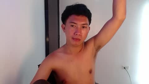 Snapshot of onebigloadxxx chatting on 04/29/26, 03:27 Wyn Will serve you and be your slave online show from 04/29/26, 03:27