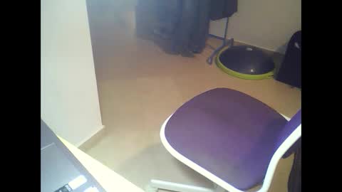 Snapshot of oneeedge chatting on 12/21/25, 05:20 Edge online show from 12/21/25, 05:20