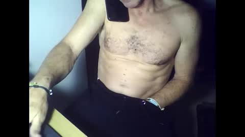 Snapshot of oneeedge chatting on 01/18/26, 06:01 Edge online show from 01/18/26, 06:01