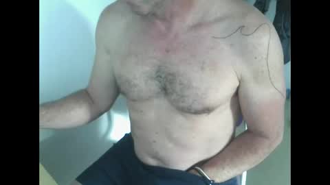 Snapshot of oneeedge chatting on 04/05/26, 04:42 Edge online show from 04/05/26, 04:42