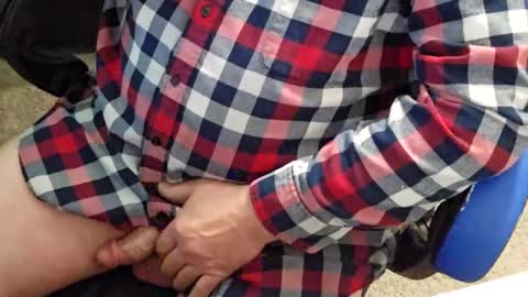 Unpredictable online show from 11/08/25, 10:04