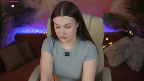 Snapshot of onelaya chatting on 05/11/26, 06:30 L A Y A online show from 05/11/26, 06:30