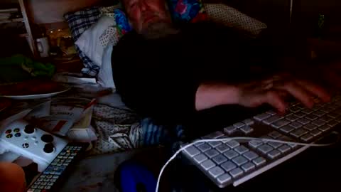 Snapshot of onemattu chatting on 01/26/25, 07:21 Mattu online show from 01/26/25, 07:21