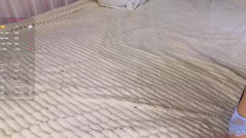 Snapshot of onemoreecall chatting on 03/11/25, 05:13 Lexi online show from 03/11/25, 05:13