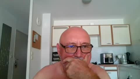 Snapshot of onemoretimebis chatting on 08/07/26, 11:34 Onemoretimebis online show from 08/07/26, 11:34