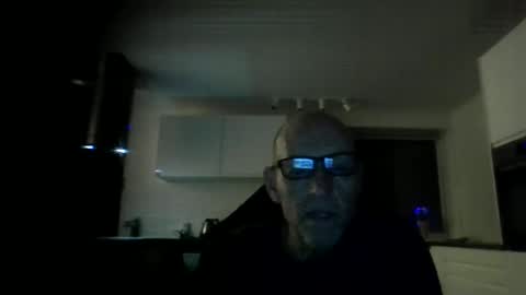 Snapshot of oneness1 chatting on 05/07/26, 10:26 oneness1 online show from 05/07/26, 10:26