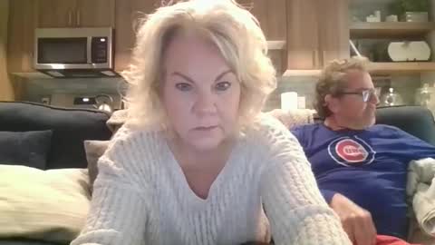 couple mature milf bigboobs curvy mommydaddy online show from 01/09/25, 05:43