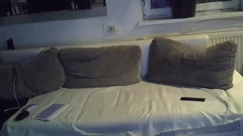 Snapshot of onepussycock chatting on 09/09/25, 02:00 .....mICha..... online show from 09/09/25, 02:00