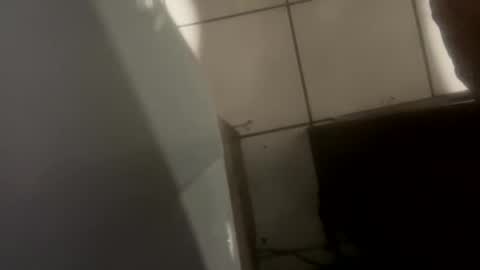 onesmallweenie online show from 02/25/26, 09:19