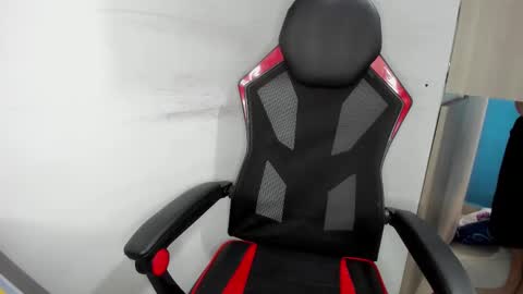 Andres INDEPENDENT MODEL online show from 01/16/26, 08:13