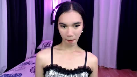 Snapshot of onicka_iha chatting on 01/21/25, 05:38 Alexa online show from 01/21/25, 05:38