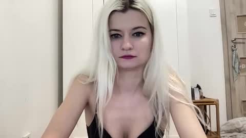 Snapshot of onika_cox chatting on 02/09/26, 01:26 Onika online show from 02/09/26, 01:26