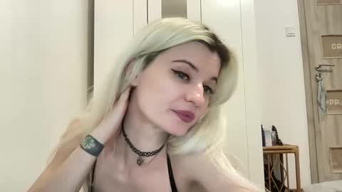 Snapshot of onika_cox chatting on 02/21/26, 01:39 Onika online show from 02/21/26, 01:39