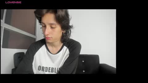 onion_knight420 online show from 06/10/26, 03:39