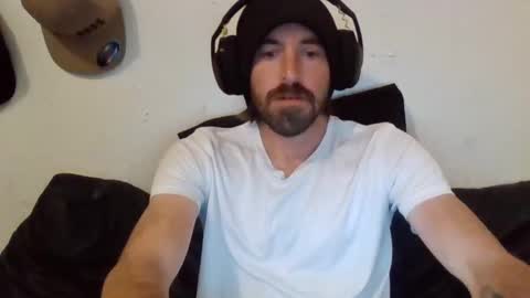 Snapshot of oniyoshiken chatting on 09/18/25, 05:59 oniyoshiken online show from 09/18/25, 05:59