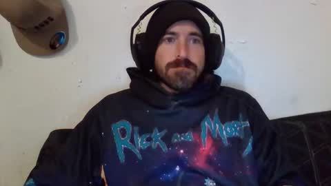 Snapshot of oniyoshiken chatting on 09/23/25, 05:38 oniyoshiken online show from 09/23/25, 05:38