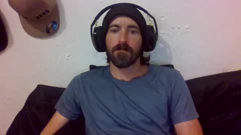 Snapshot of oniyoshiken chatting on 09/30/25, 10:04 oniyoshiken online show from 09/30/25, 10:04