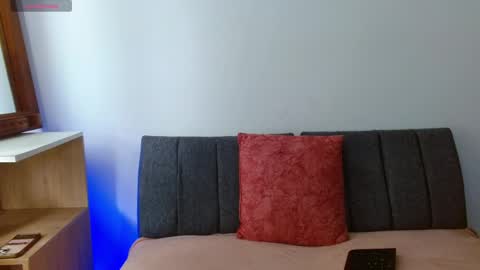 Snapshot of onlily chatting on 02/24/26, 07:56 onlily online show from 02/24/26, 07:56