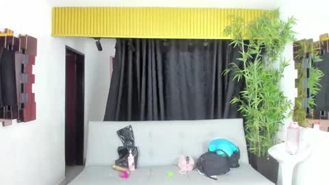 Snapshot of only_dolls chatting on 09/09/25, 12:48 Aitana - Zara - Ariana online show from 09/09/25, 12:48