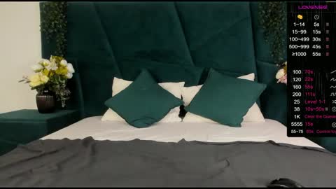 Snapshot of only_eric chatting on 02/06/25, 02:00 Erick  online show from 02/06/25, 02:00