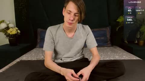 Snapshot of only_eric chatting on 02/20/25, 04:14 Erick  online show from 02/20/25, 04:14