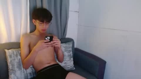 MAU online show from 09/12/25, 11:54