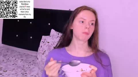 only_sarah1 online show from 02/21/25, 11:32