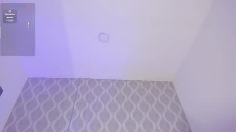 Snapshot of onlygia chatting on 11/05/25, 08:20 Only online show from 11/05/25, 08:20