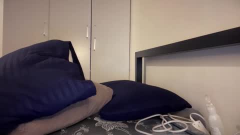 Jake online show from 12/15/25, 01:04