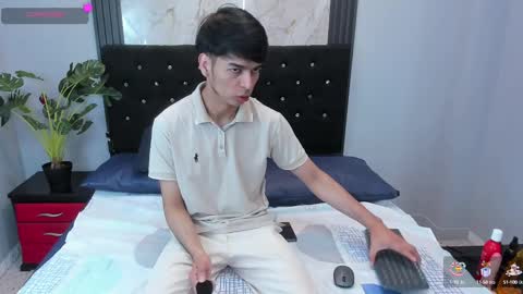 Josh -  Schedule 1400 - 2200 online show from 09/14/25, 03:00