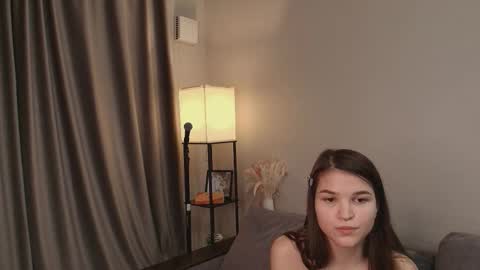 Kira online show from 09/21/25, 04:19