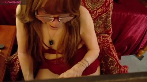 Snapshot of onlyniki4u chatting on 03/29/26, 02:33 Onlyniki online show from 03/29/26, 02:33