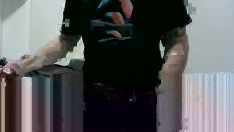 Snapshot of onlyreal1left chatting on 05/26/26, 06:48 Richard Head online show from 05/26/26, 06:48