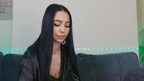 Xandra online show from 01/13/25, 09:52