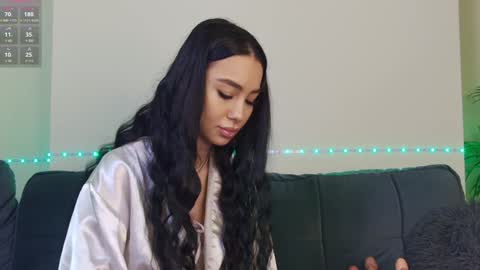 Xandra online show from 01/17/25, 08:56