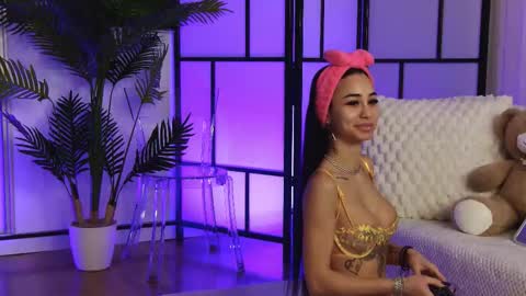 Snapshot of onlyxandra7 chatting on 02/03/26, 06:40 Xandra online show from 02/03/26, 06:40