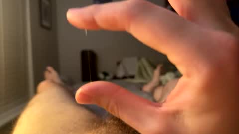 Snapshot of onmyknees007 chatting on 12/20/25, 06:53 Blue online show from 12/20/25, 06:53