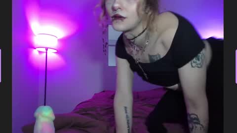 Snapshot of onyx_black666 chatting on 10/06/25, 07:39 onyx_black666 online show from 10/06/25, 07:39